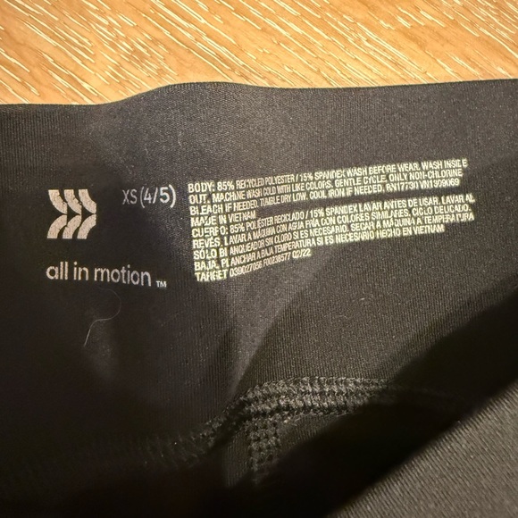 Target Kids Black Leggings with Chevron Accent - Picture 4 of 4